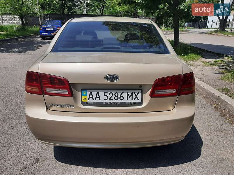 Седан Kia Magentis 2008 в Києві