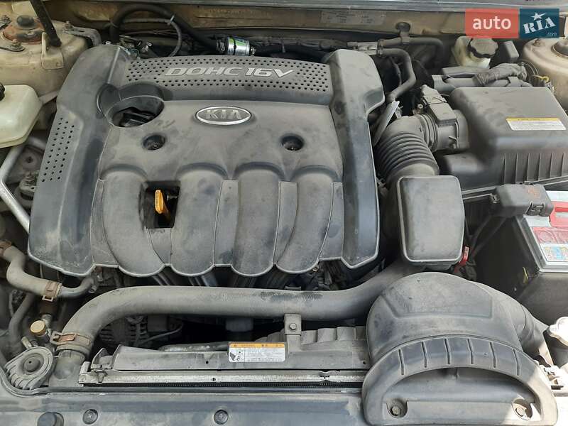 Седан Kia Magentis 2008 в Києві