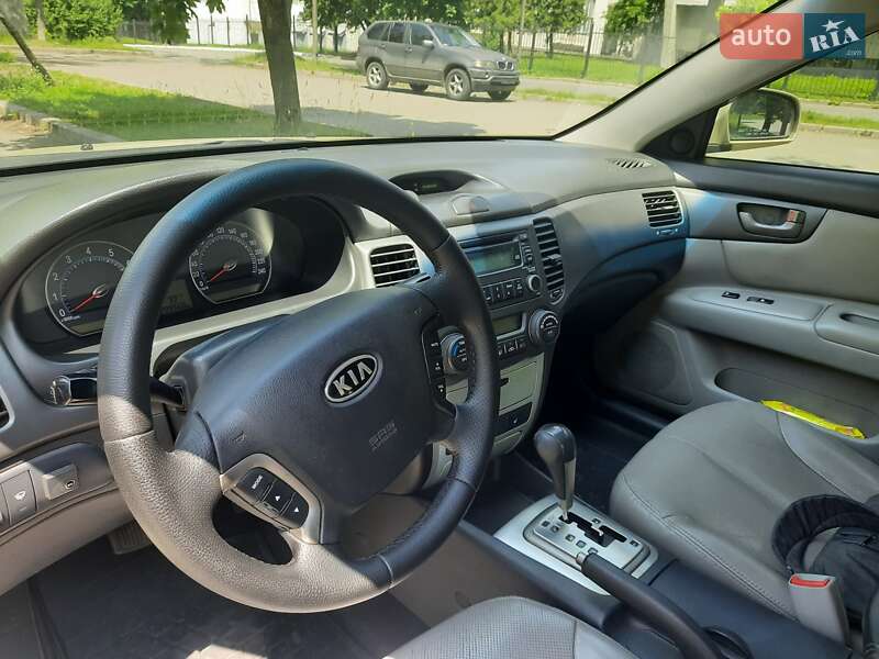 Седан Kia Magentis 2008 в Києві