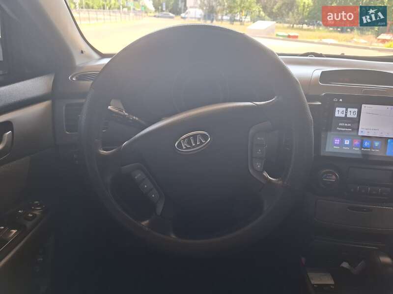 Седан Kia Magentis 2009 в Николаеве