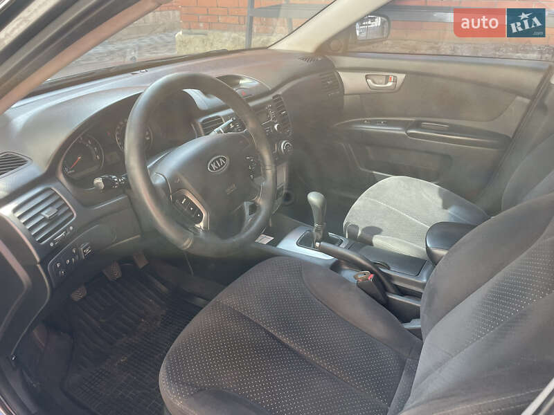 Седан Kia Magentis 2008 в Дніпрі