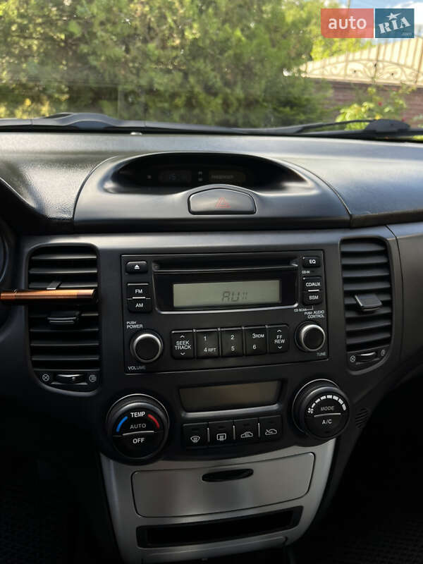 Седан Kia Magentis 2008 в Полтаві фото 11 Седан Kia Magentis 2008 в Полтаві