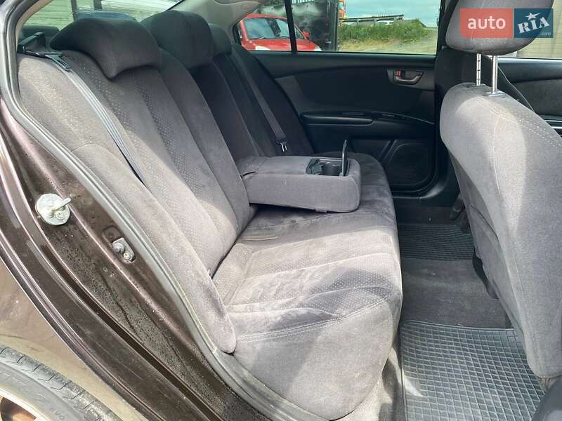 Седан Kia Magentis 2007 в Киеве