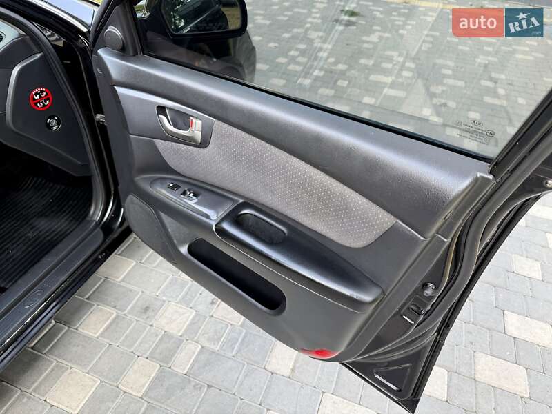 Седан Kia Magentis 2008 в Одессе