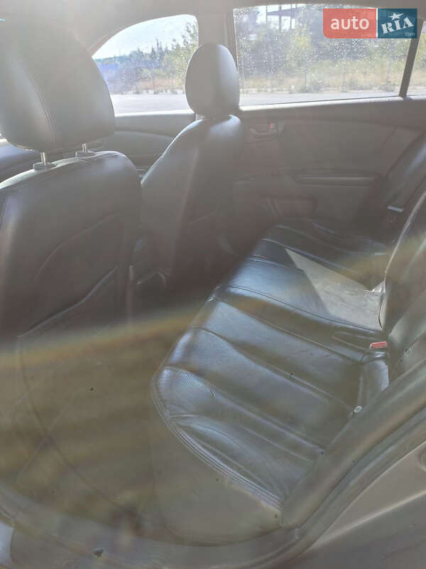 Седан Kia Magentis 2007 в Києві