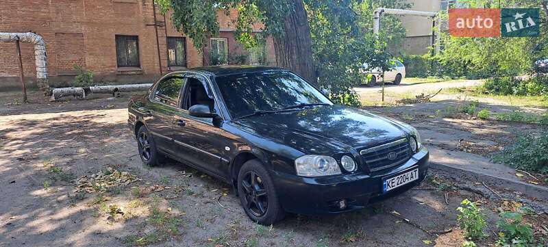 Седан Kia Magentis 2006 в Днепре