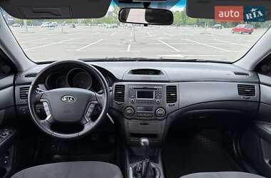 Седан Kia Magentis 2009 в 