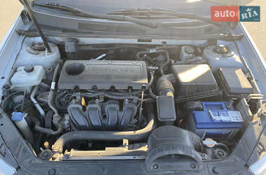 Седан Kia Magentis 2008 в 