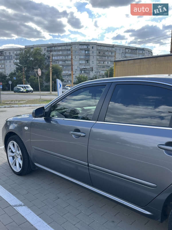 Седан Kia Magentis 2009 в Сумах