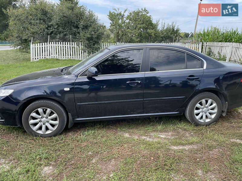 Седан Kia Magentis 2008 в Хмельницком
