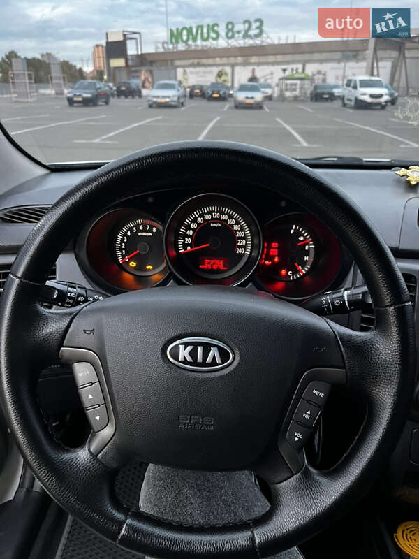 Седан Kia Magentis 2008 в Києві