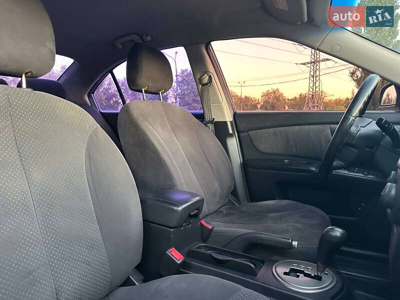 Седан Kia Magentis 2008 в Кривом Роге
