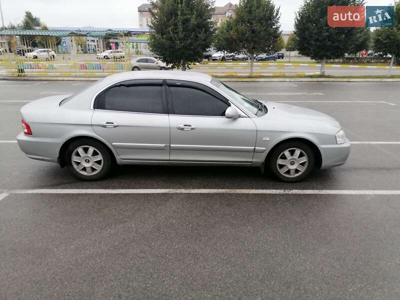 Седан Kia Magentis 2006 в Бородянці