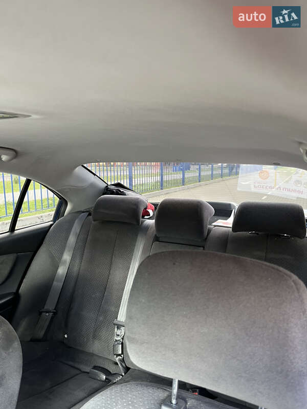 Седан Kia Magentis 2006 в Шептицькому