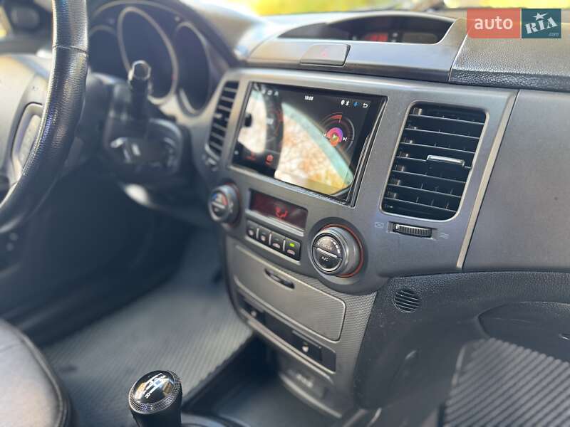 Седан Kia Magentis 2009 в Днепре