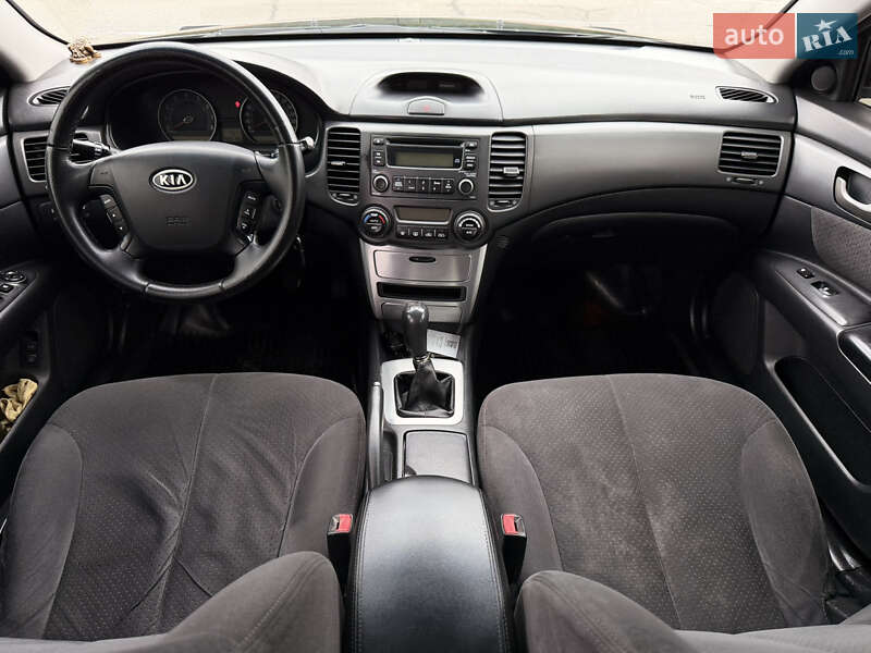 Седан Kia Magentis 2008 в Киеве