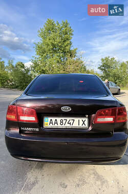 Седан Kia Magentis 2006 в  фото 2 Седан Kia Magentis 2006 в