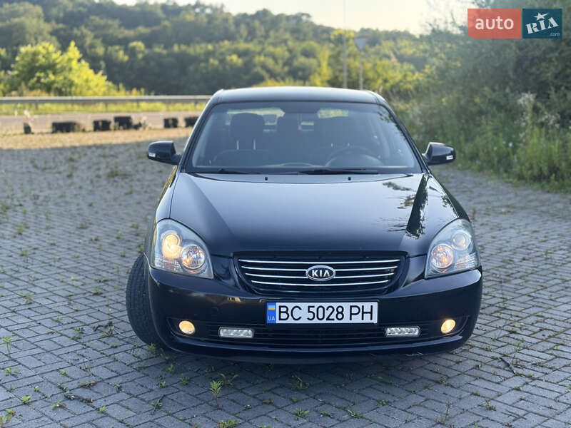 Седан Kia Magentis 2006 в Львове