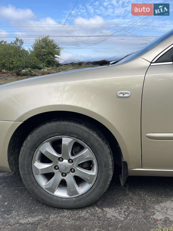 Седан Kia Magentis 2008 в Тальном