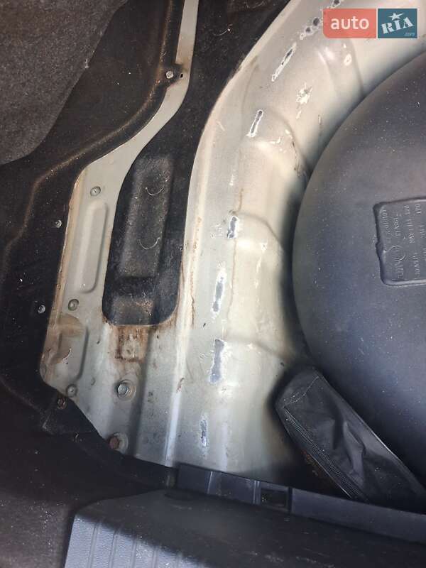 Седан Kia Magentis 2008 в Кременчуге