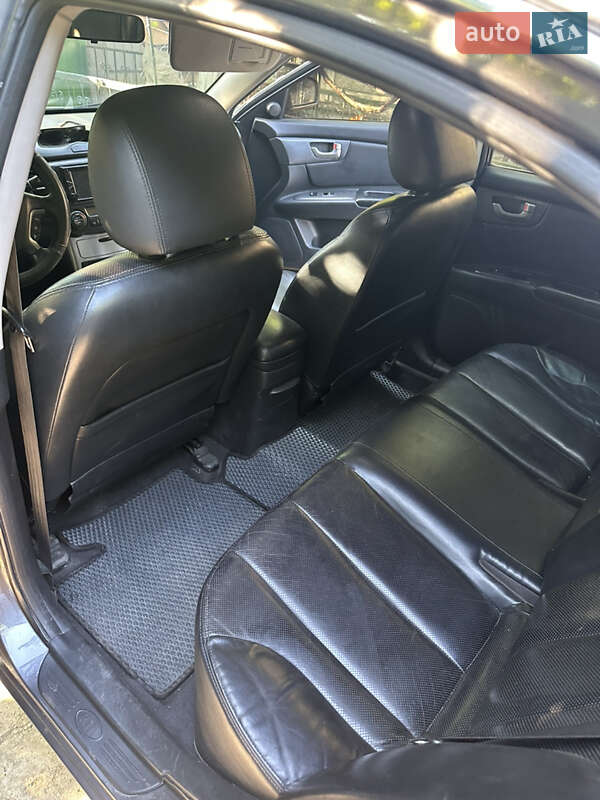 Седан Kia Magentis 2008 в Николаеве