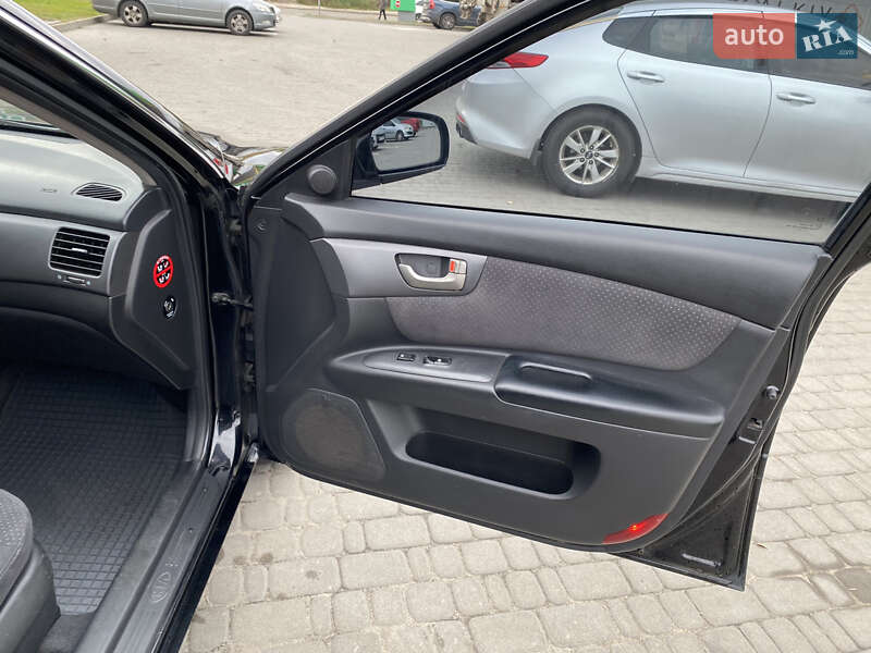 Седан Kia Magentis 2008 в Киеве фото 10 Седан Kia Magentis 2008 в Киеве