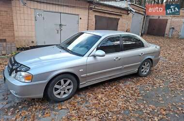 Седан Kia Magentis 2003 в Полтаві