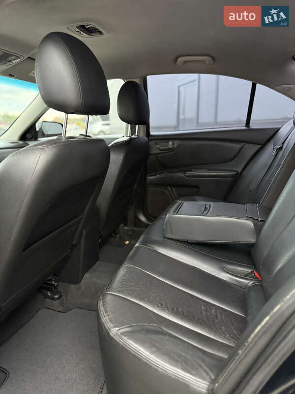 Седан Kia Magentis 2008 в Києві