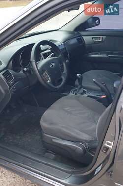 Седан Kia Magentis 2008 в Киеве