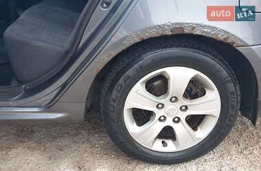 Седан Kia Magentis 2008 в Киеве