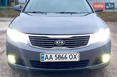 Седан Kia Magentis 2008 в Киеве