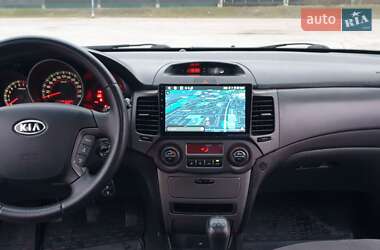 Седан Kia Magentis 2008 в Киеве