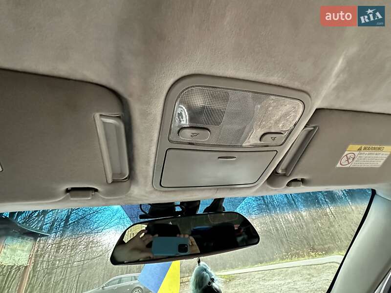 Седан Kia Magentis 2007 в Моршині