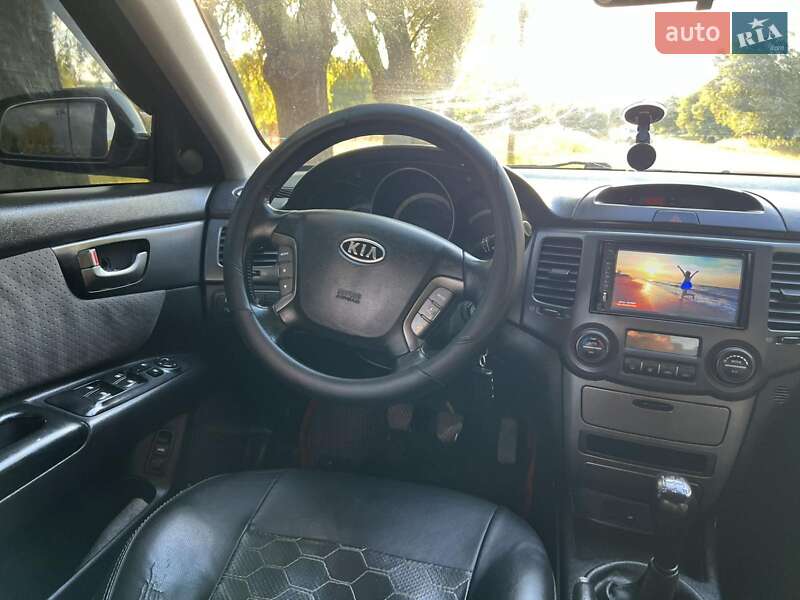 Седан Kia Magentis 2008 в Чернігові