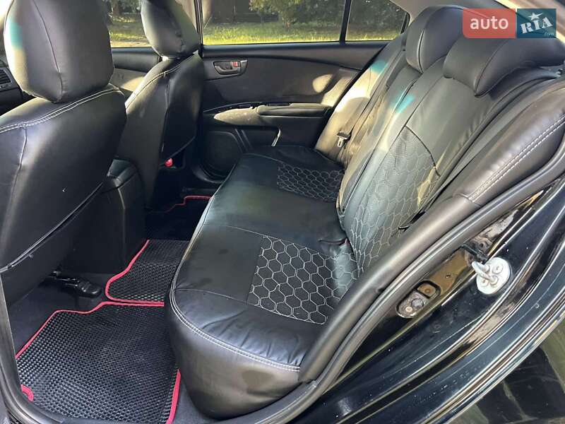 Седан Kia Magentis 2008 в Чернігові