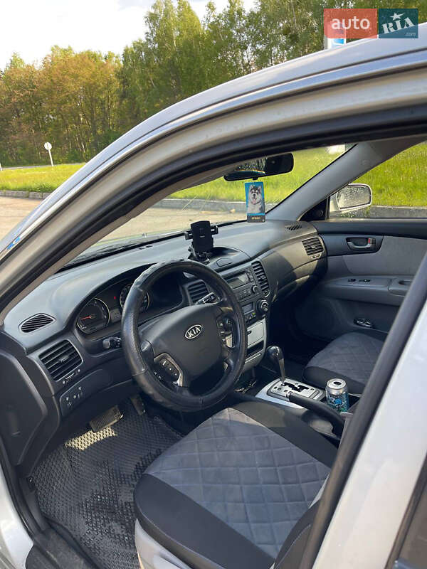 Седан Kia Magentis 2007 в Славуті