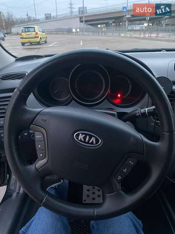 Седан Kia Magentis 2008 в Киеве