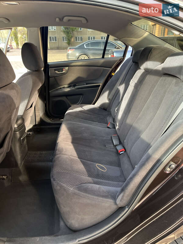 Седан Kia Magentis 2007 в Измаиле