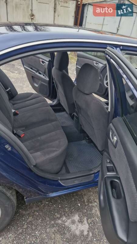 Седан Kia Magentis 2008 в Киеве