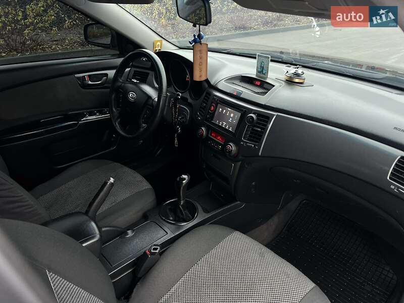 Седан Kia Magentis 2009 в Хмельницькому