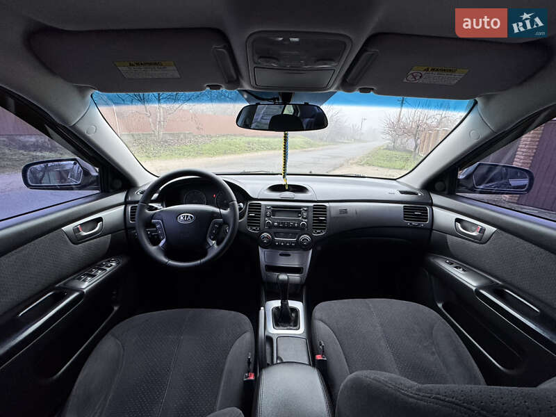 Седан Kia Magentis 2008 в Кам'янському