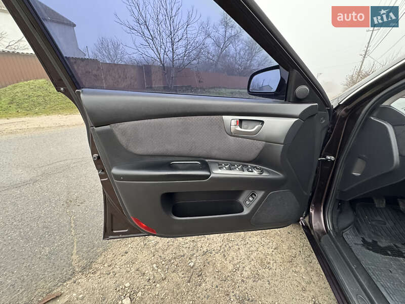 Седан Kia Magentis 2008 в Кам'янському