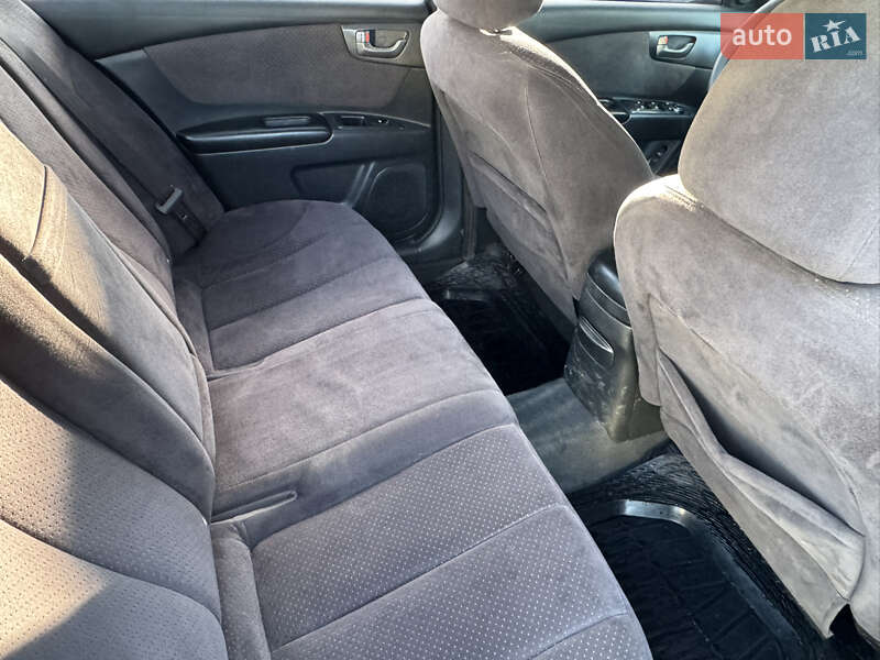 Седан Kia Magentis 2007 в Стрые