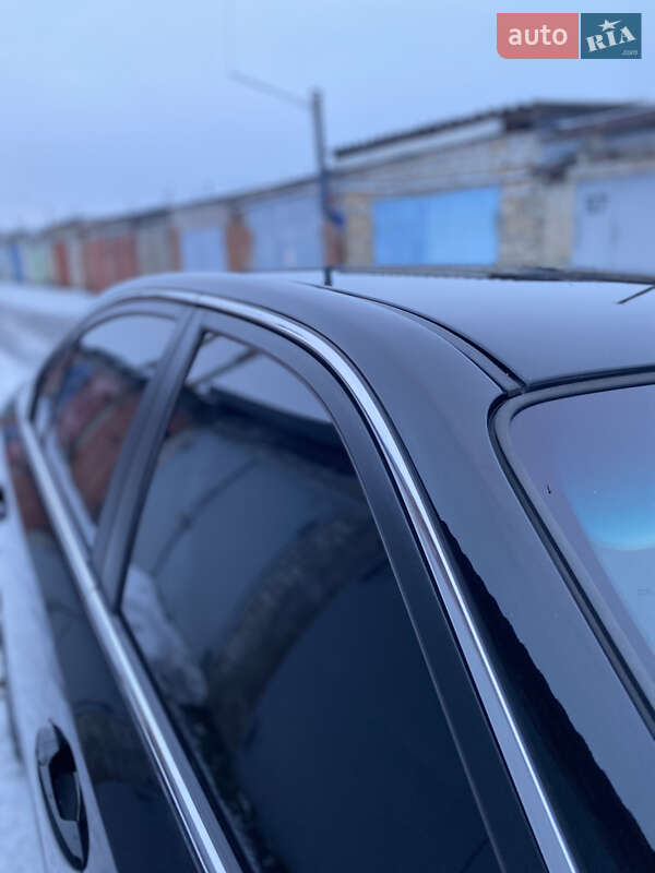 Седан Kia Magentis 2009 в Лозовой