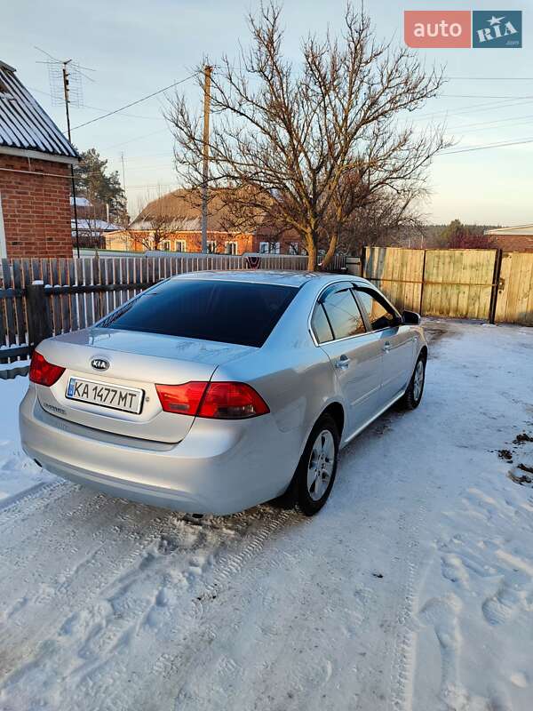 Седан Kia Magentis 2008 в Києві