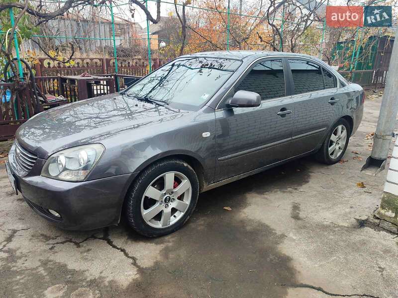 Седан Kia Magentis 2006 в Новоархангельську
