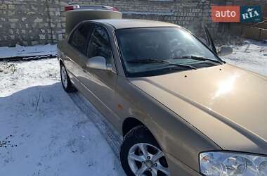 Седан Kia Magentis 2002 в Николаеве