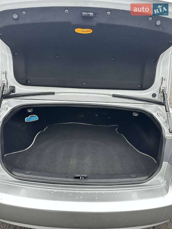 Седан Kia Magentis 2008 в Новомосковске фото 24 Седан Kia Magentis 2008 в Новомосковске