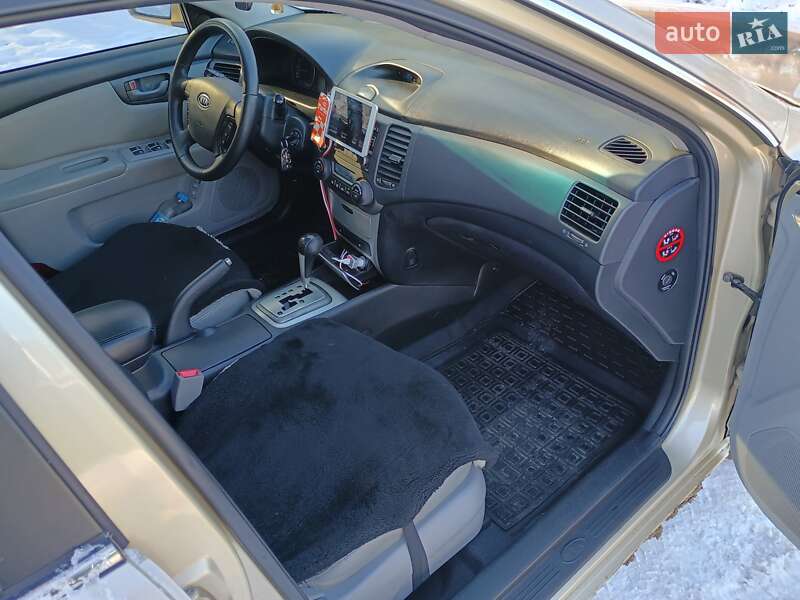 Седан Kia Magentis 2008 в Киеве