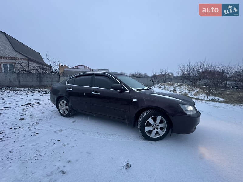 Седан Kia Magentis 2008 в Глобиному